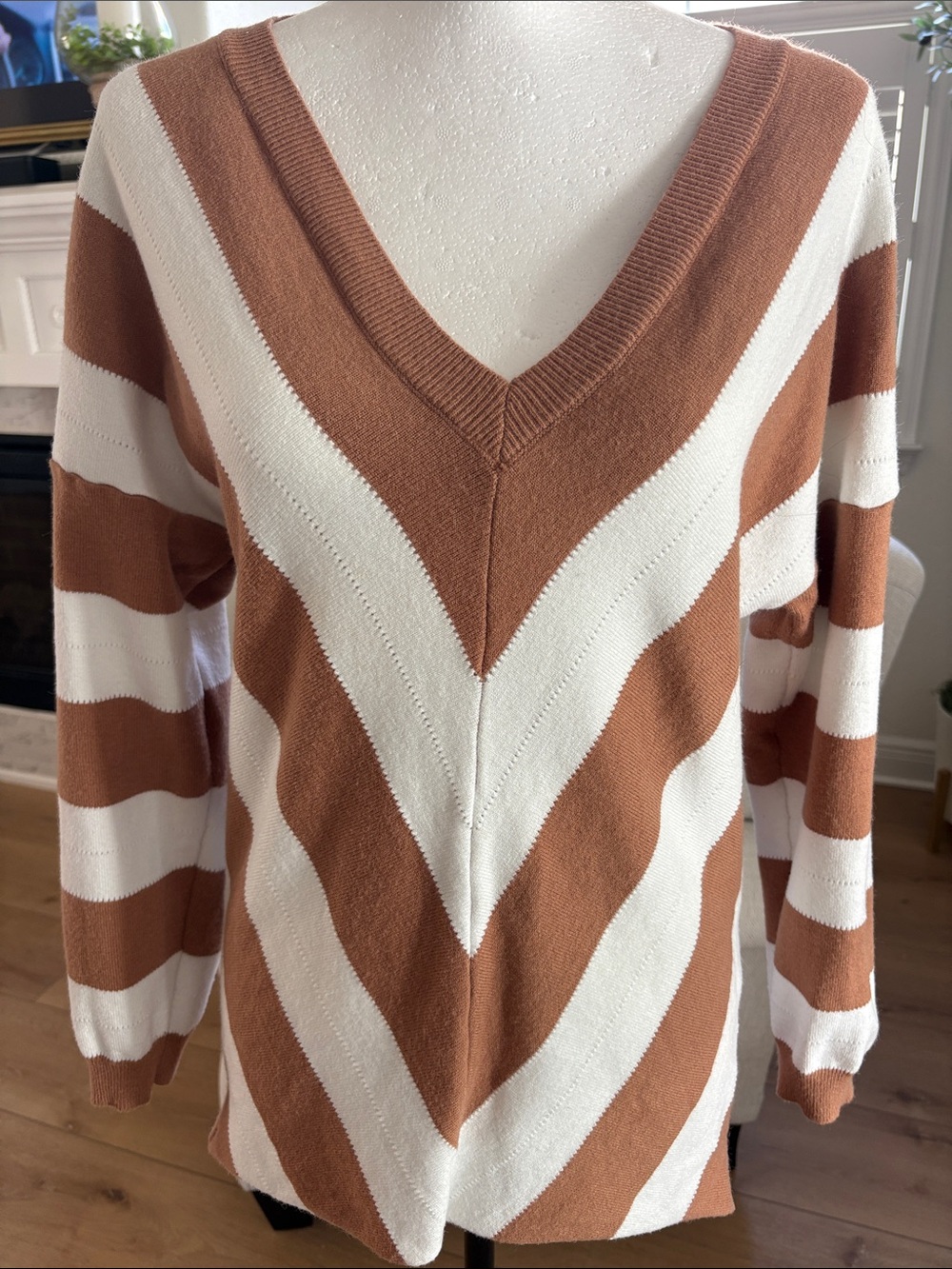 Womenโs Cream & Brown VโNeck Chevron Striped Sweater